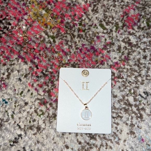 Gold Zodiac Round Charm - Picture 2 of 3